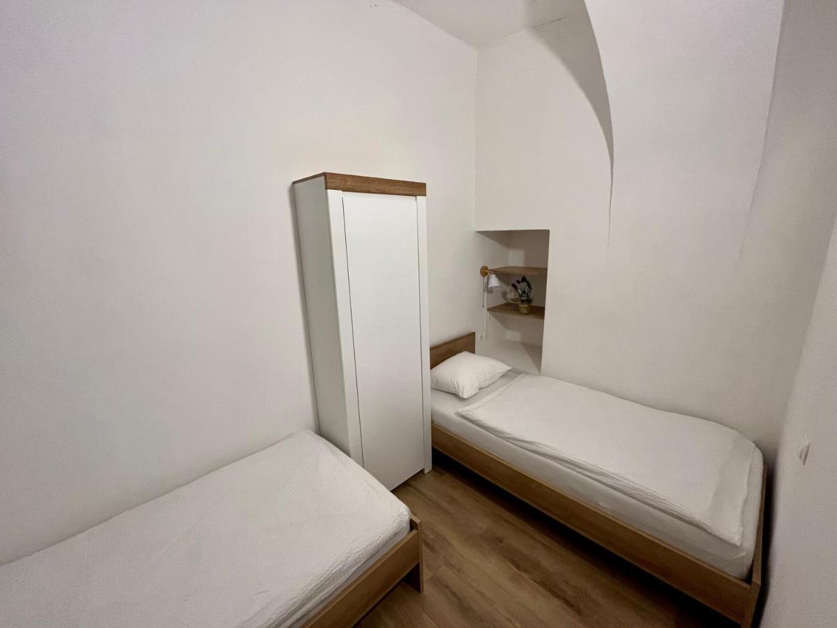 Apartment Tisa, Ljubljana Exteriör bild